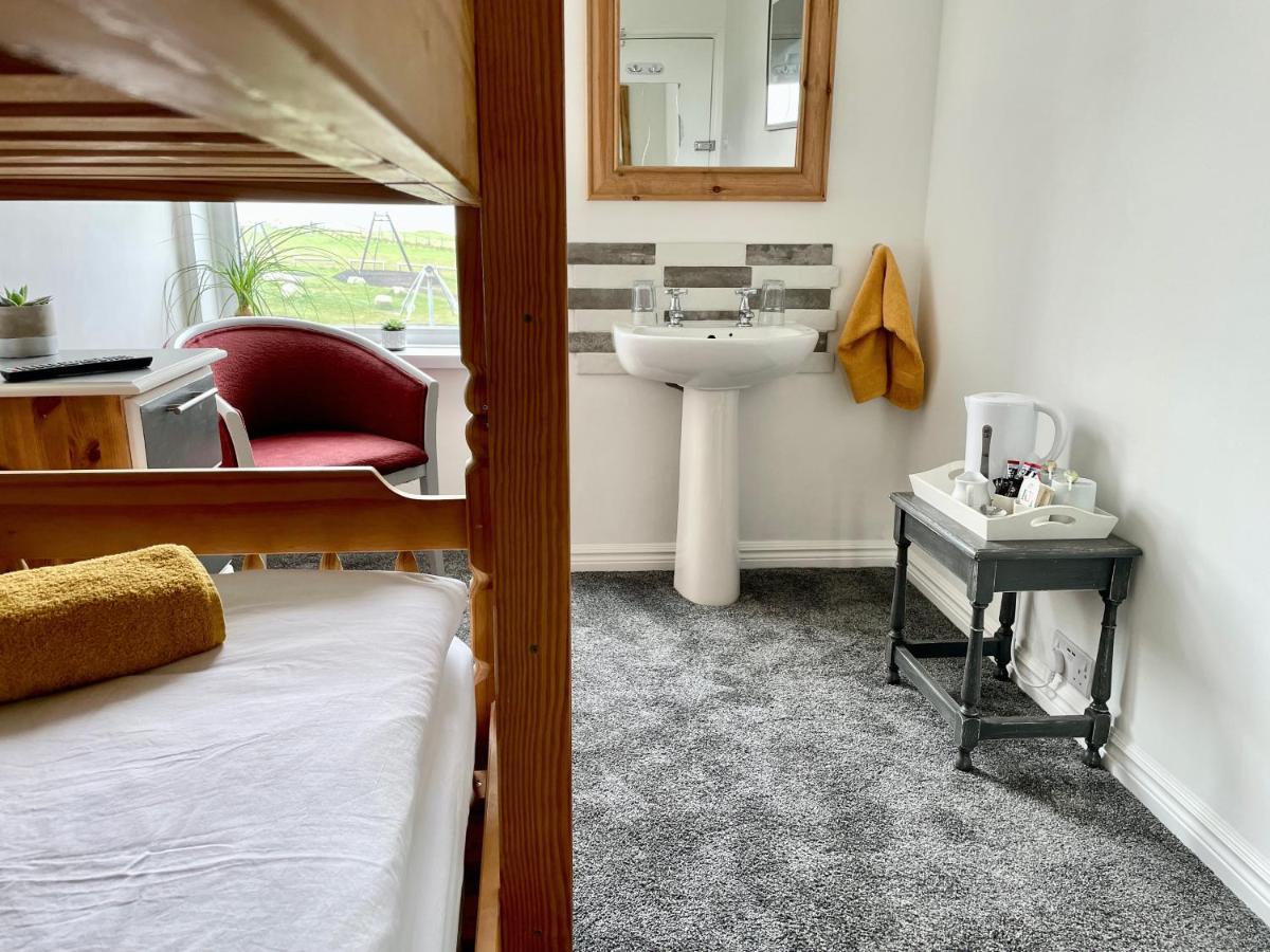 Breakers 3* New Quay